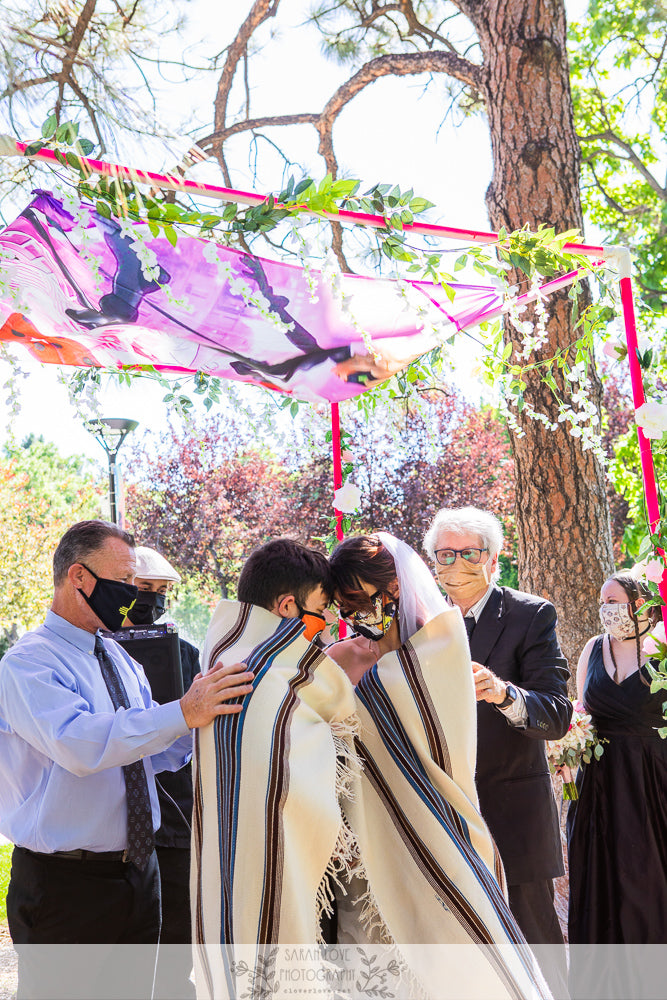 Have You Heard About Wedding Blankets?